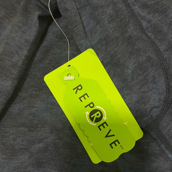 Paradox Sweaters - Picture 9 of 10